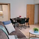 Kest Cozy Apartment In Leeds!